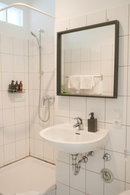 Stadtoase Wohnung Nahe Hauptbahnhof Koblenz  Kültér fotó